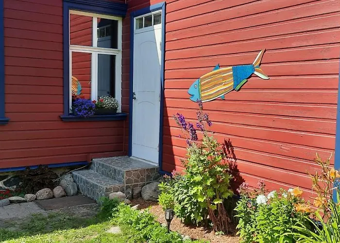 Apartment Elisabeth's & Courtyard For Barbeque